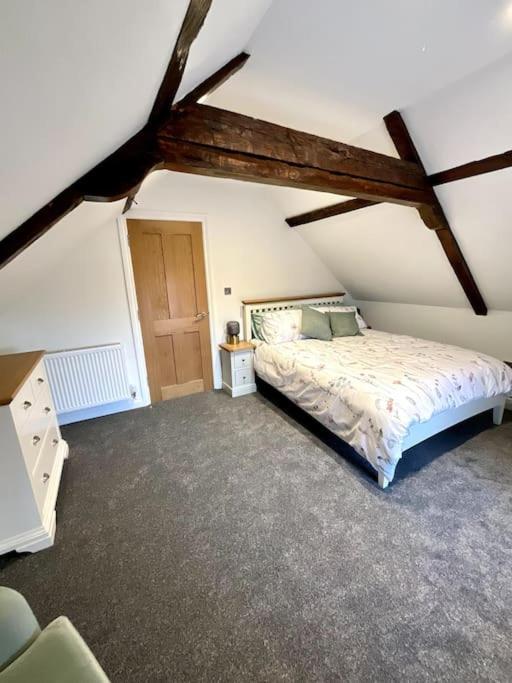 Apt D In Old Grade 2 Converted Farmhouse มาร์เกตเวตตัน ภายนอก รูปภาพ